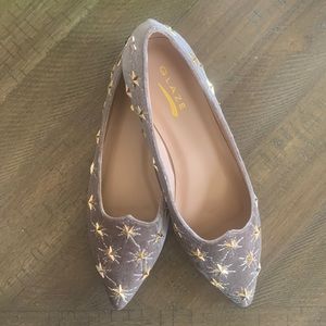 GLAZE Pointed Flats.